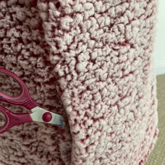 NWT  Soft, Lined, Sherpa Pullover - Picture 6 of 14